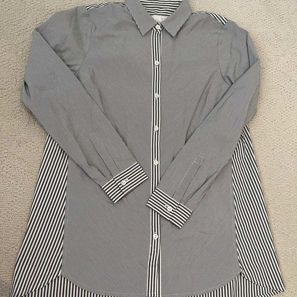 J. Jill Striped long sleeves shirt in size XSmalll